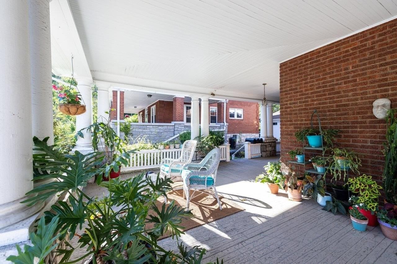 291 Newman Ave Apt A - Photo 2 of 21