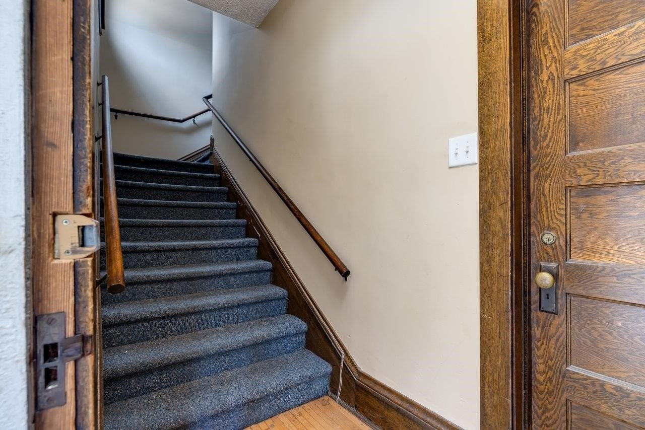 291 Newman Ave Apt A - Photo 4 of 21