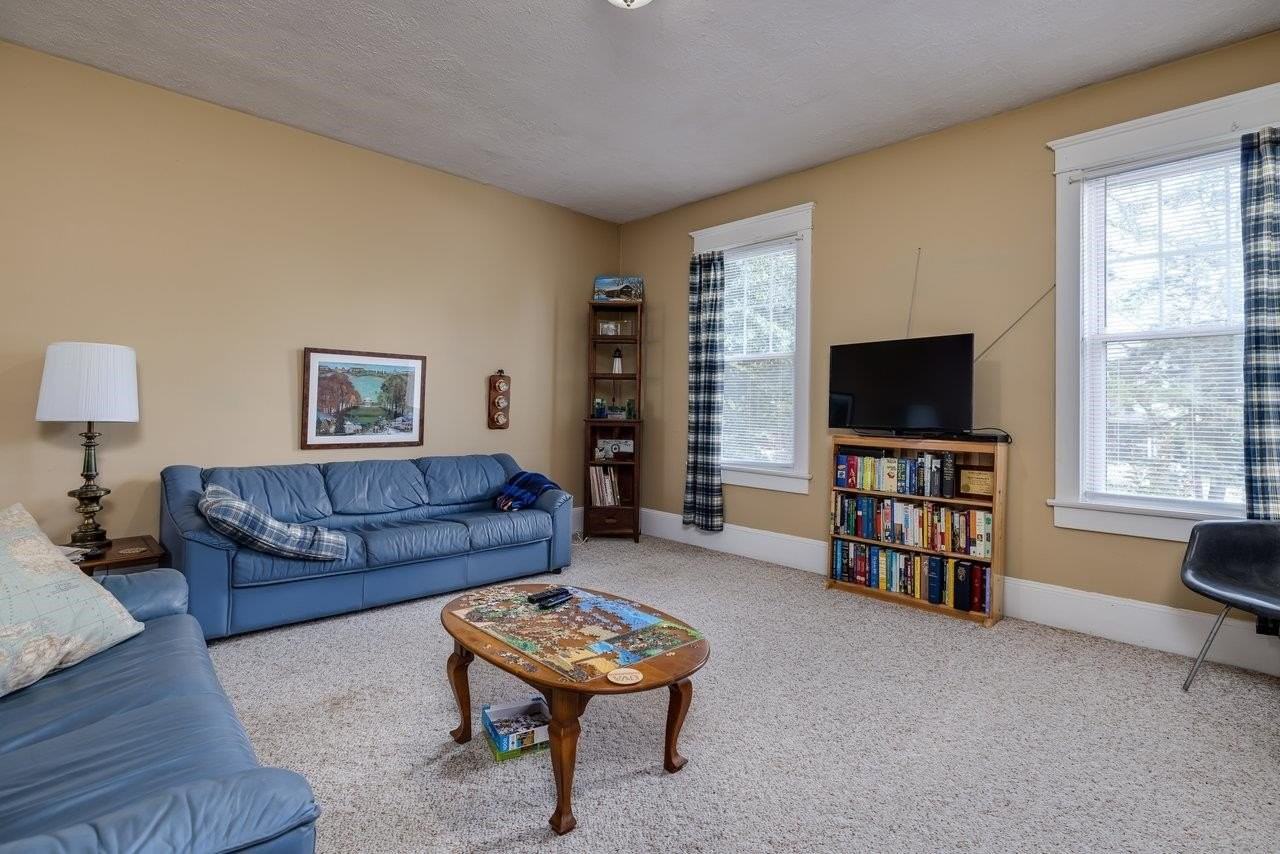 291 Newman Ave Apt A - Photo 6 of 21