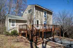 featured image of 332 Flower Dr