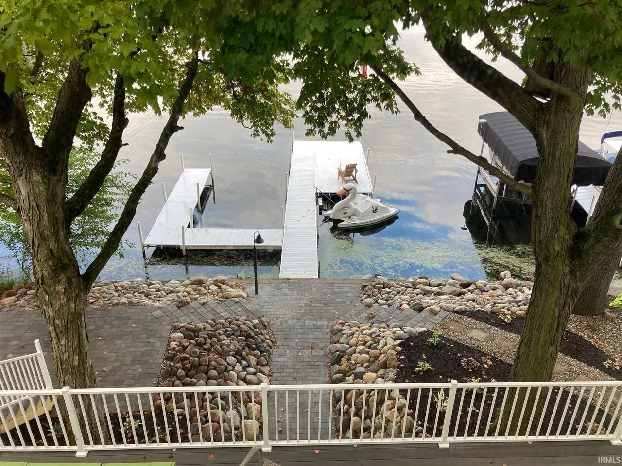 121 N Mulberry St - Photo 3 of 30