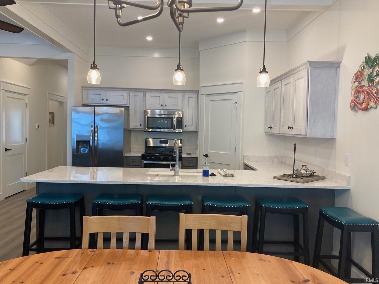 121 N Mulberry St - Photo 5 of 30
