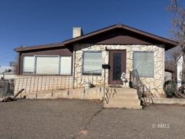 featured image of 176 S 100 E