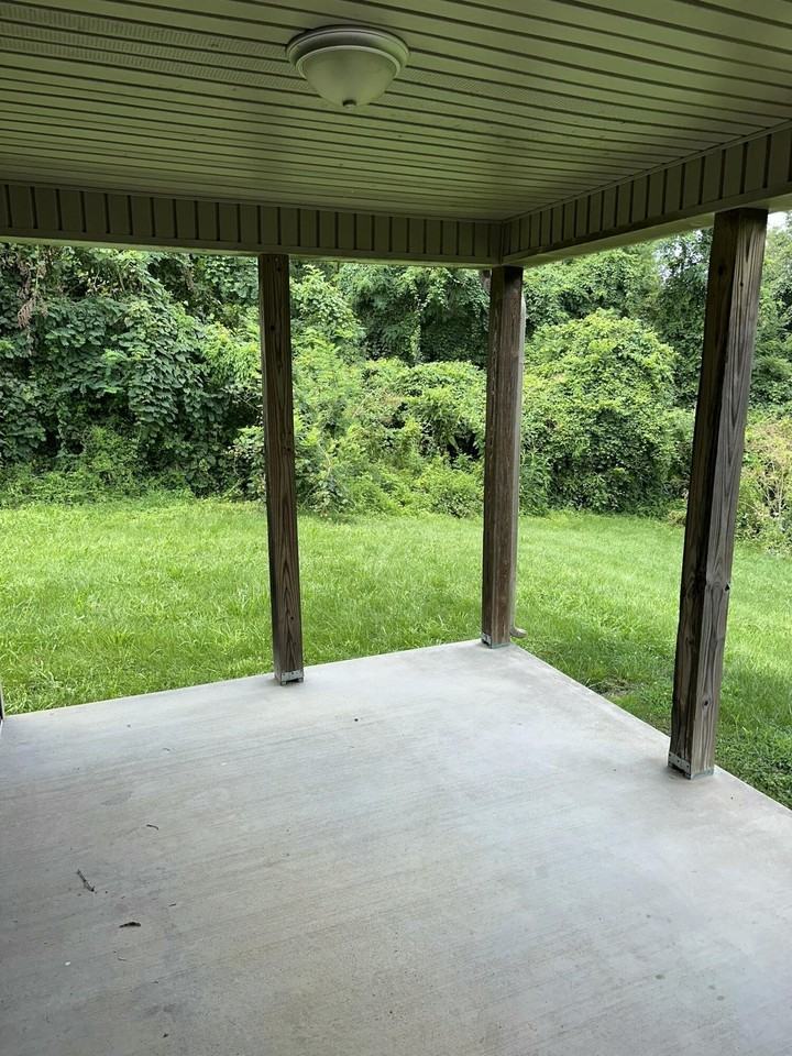 111 Springdale Ave #B - Photo 3 of 13