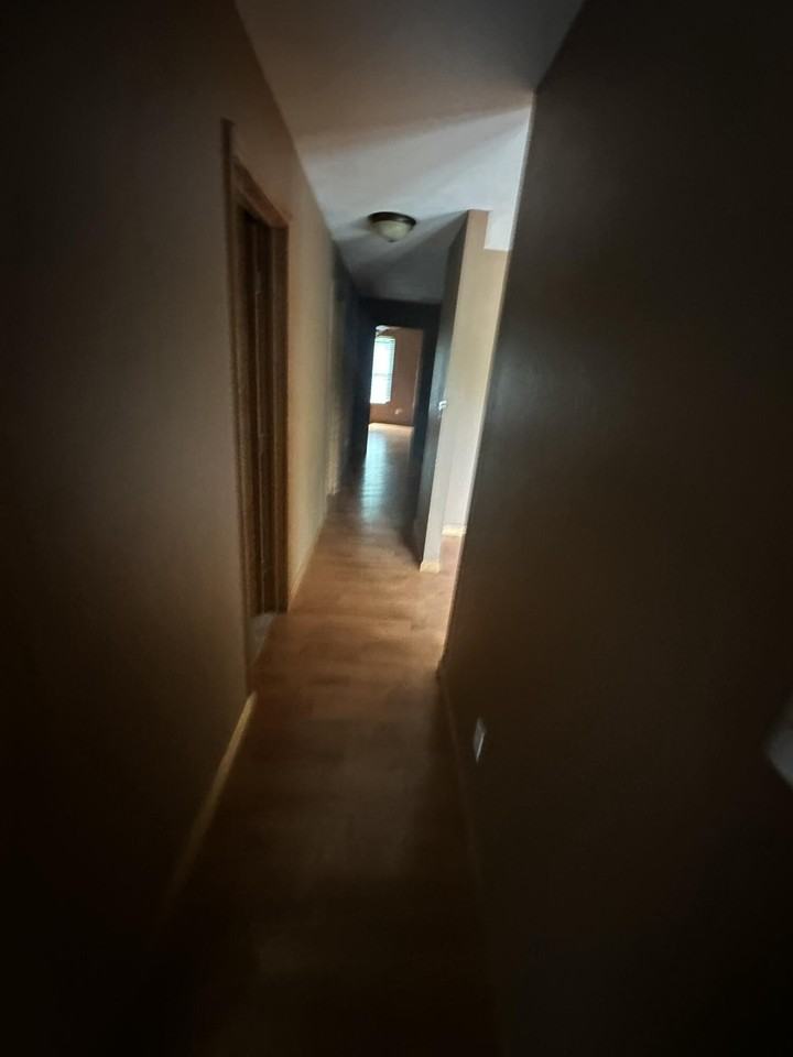 111 Springdale Ave #B - Photo 6 of 13