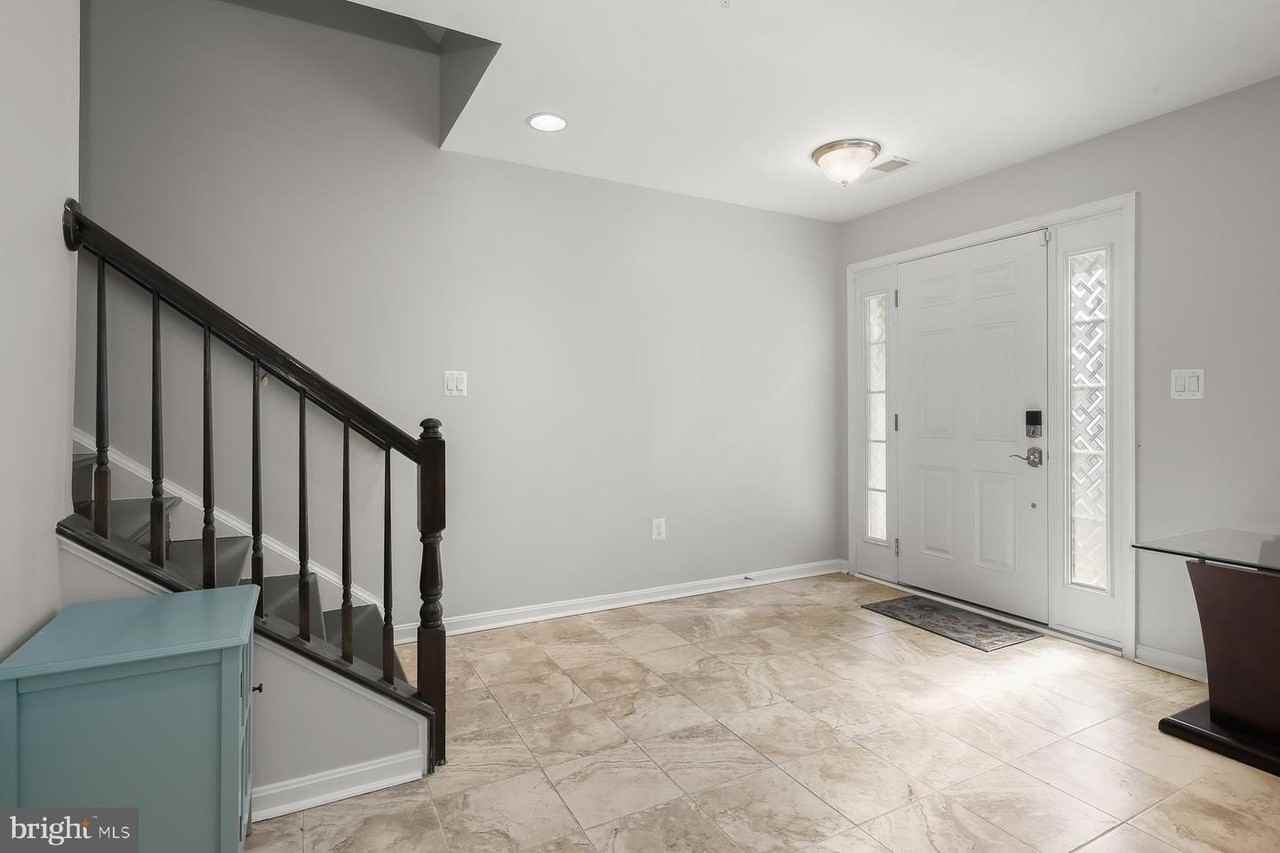 9364 Paragon Way - Photo 2 of 27
