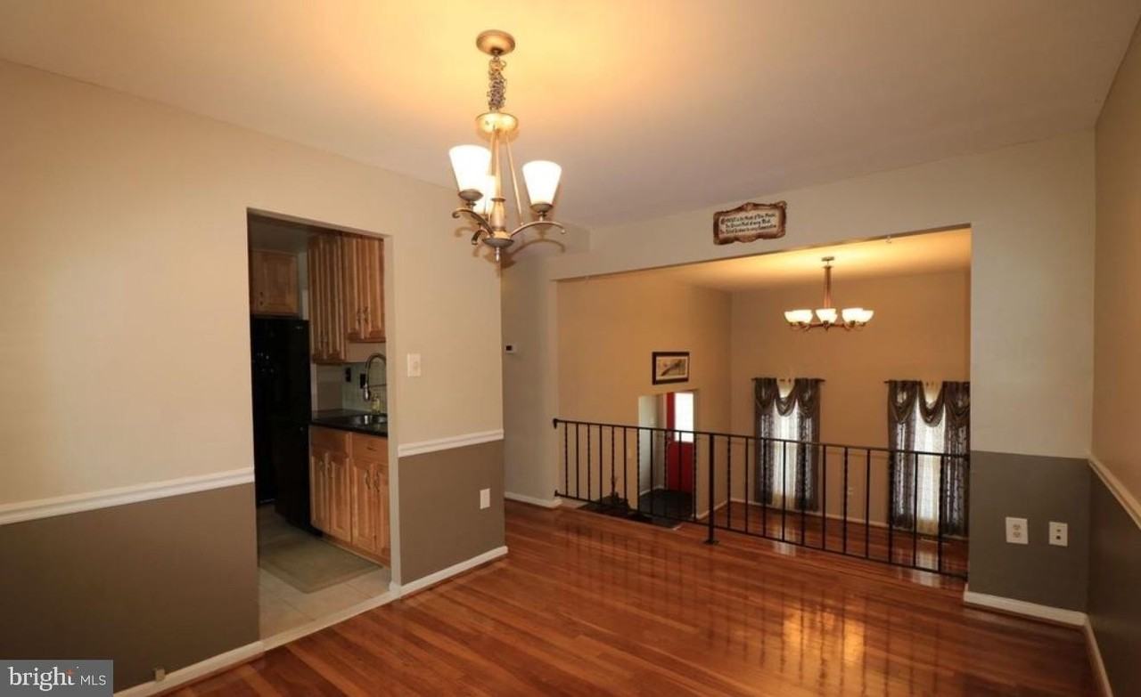 553 Monet Dr - Photo 3 of 22