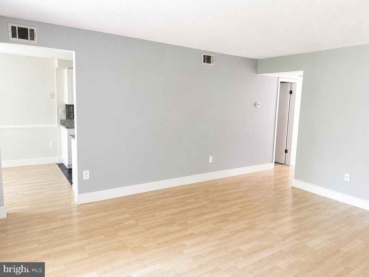 20208 Shipley Ter - Photo 2 of 13