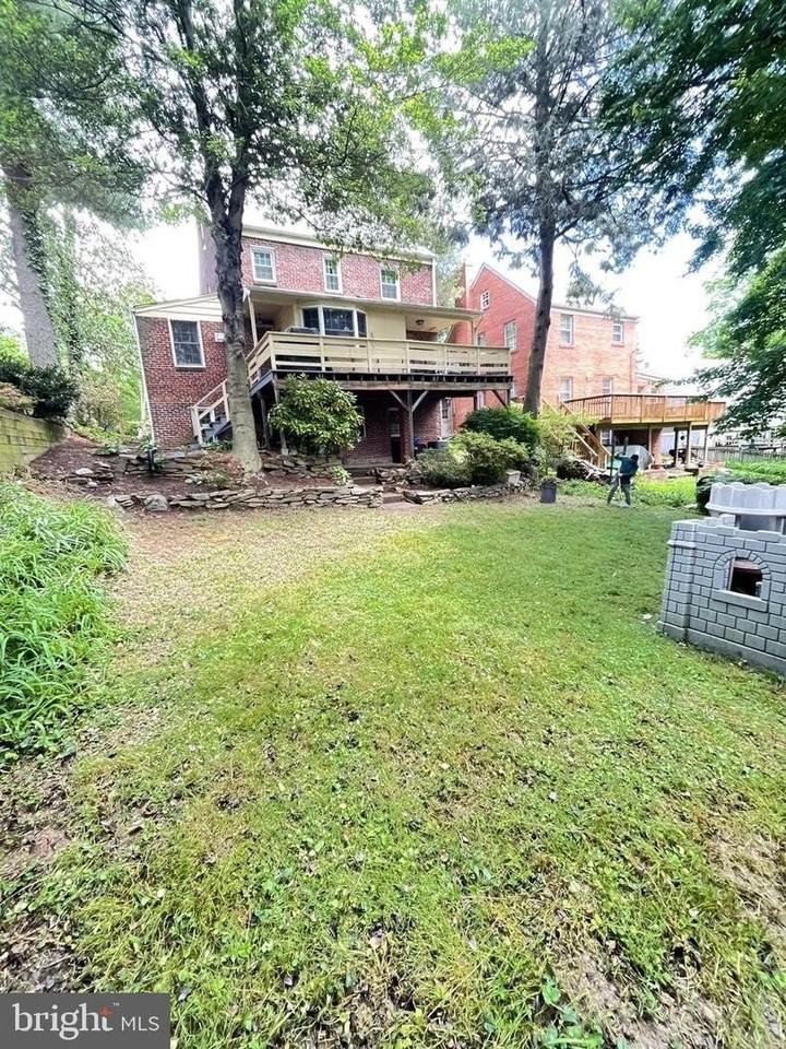 812 Woodside Pkwy - Photo 3 of 23
