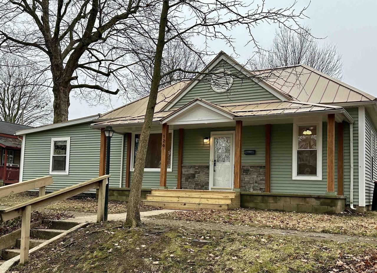 126 E North St - Photo 2 of 24