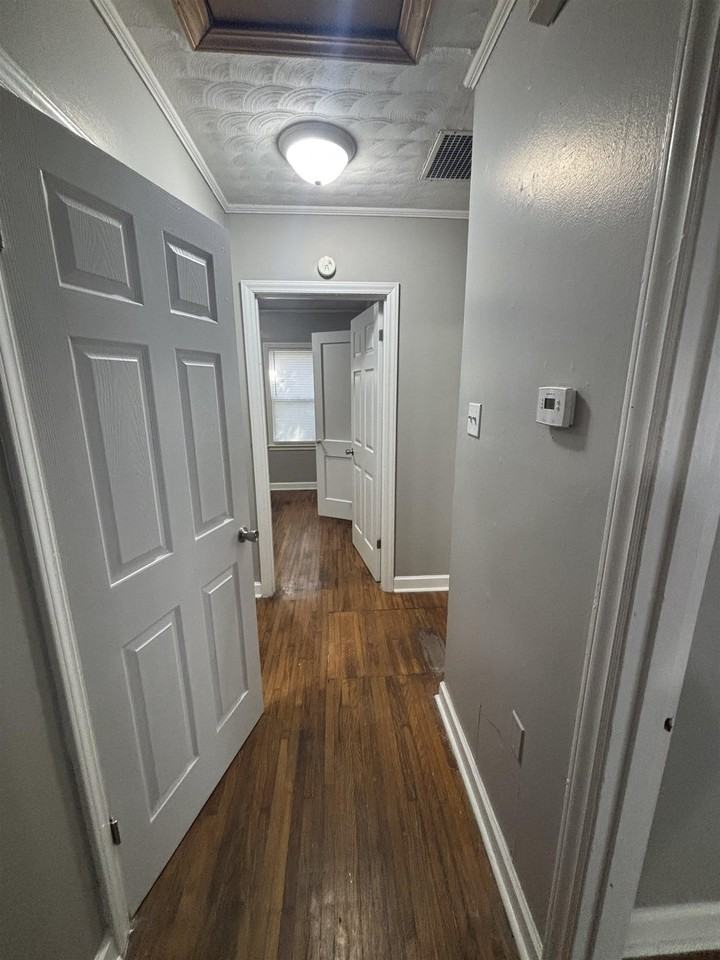 1294 Pallwood Rd - Photo 5 of 9