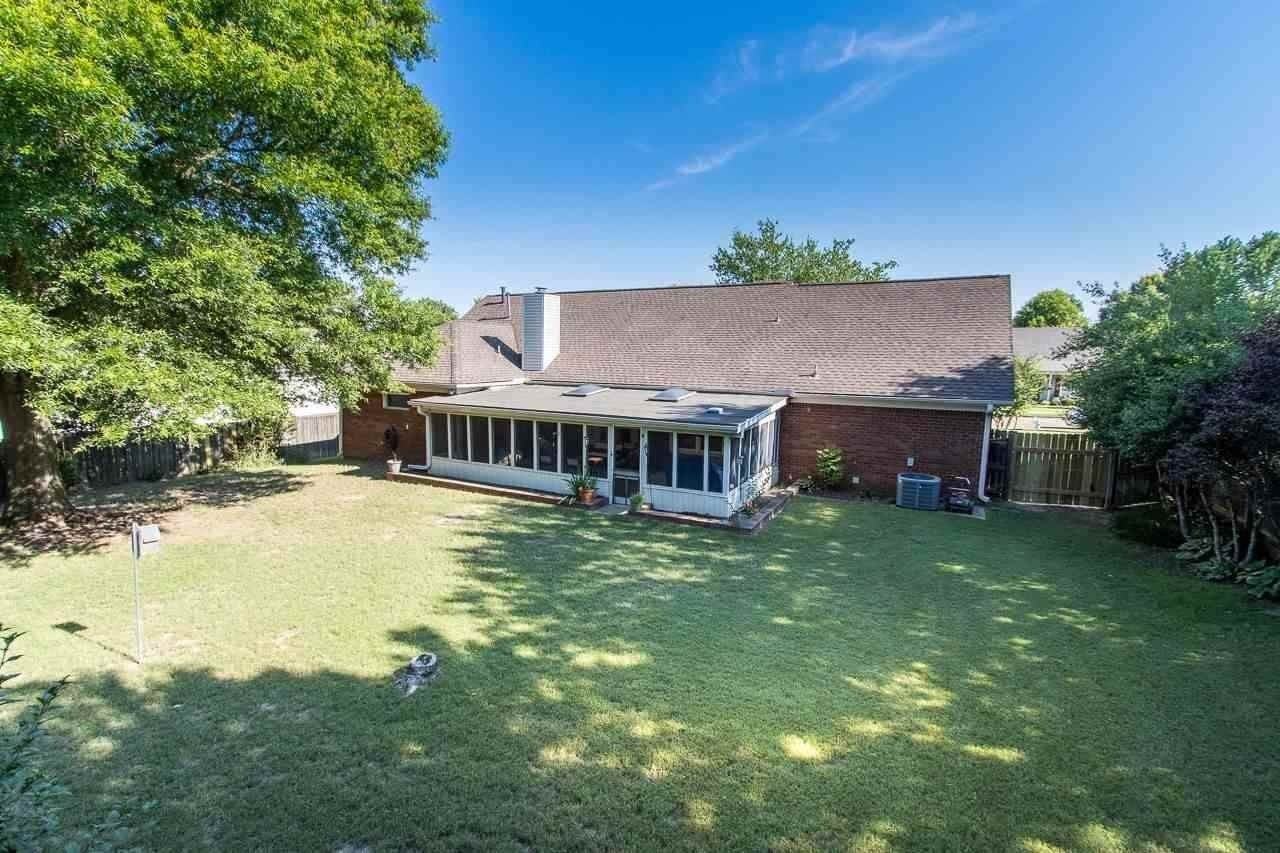 545 Wilkes Cv - Photo 3 of 20