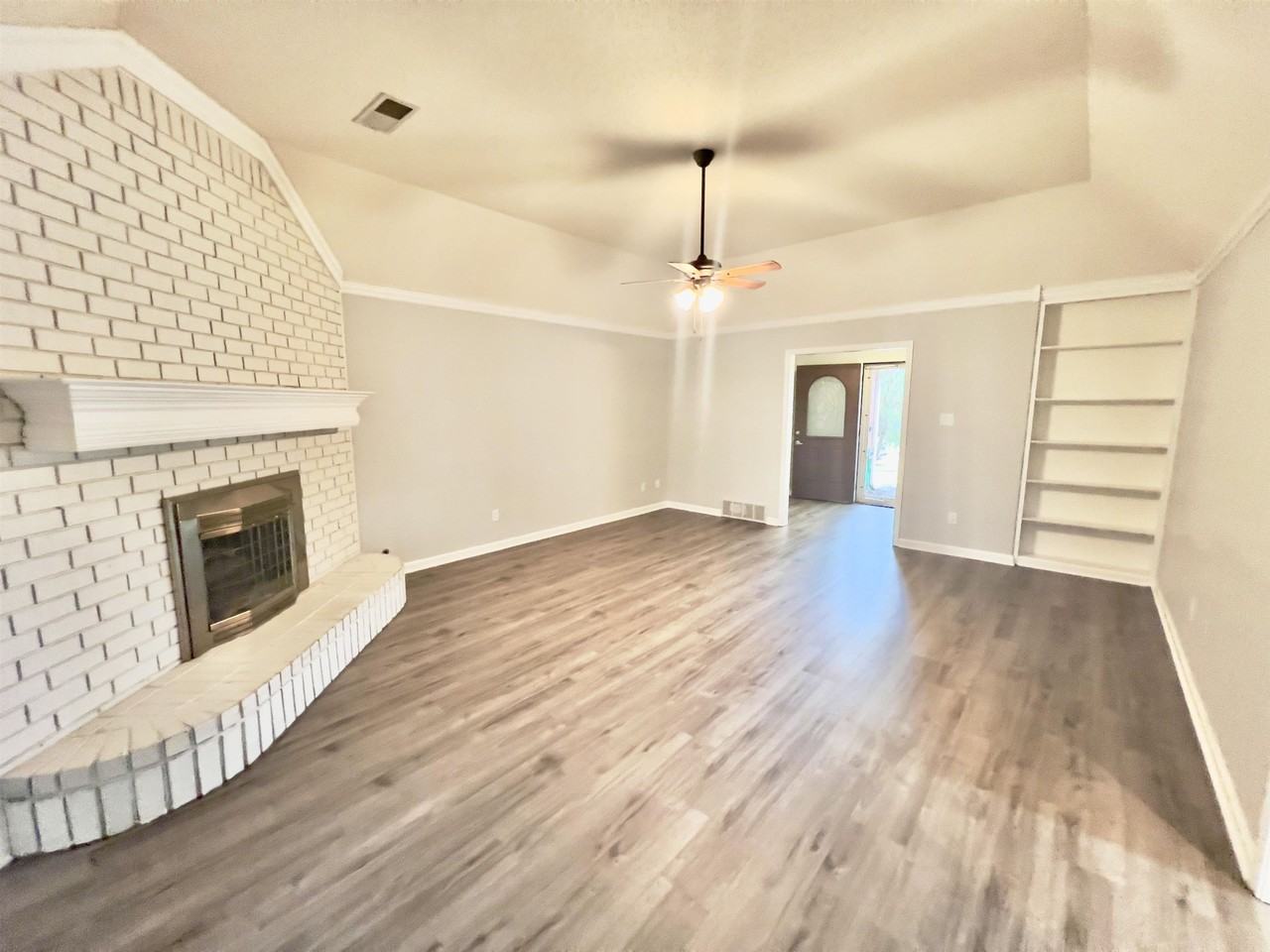 545 Wilkes Cv - Photo 6 of 20