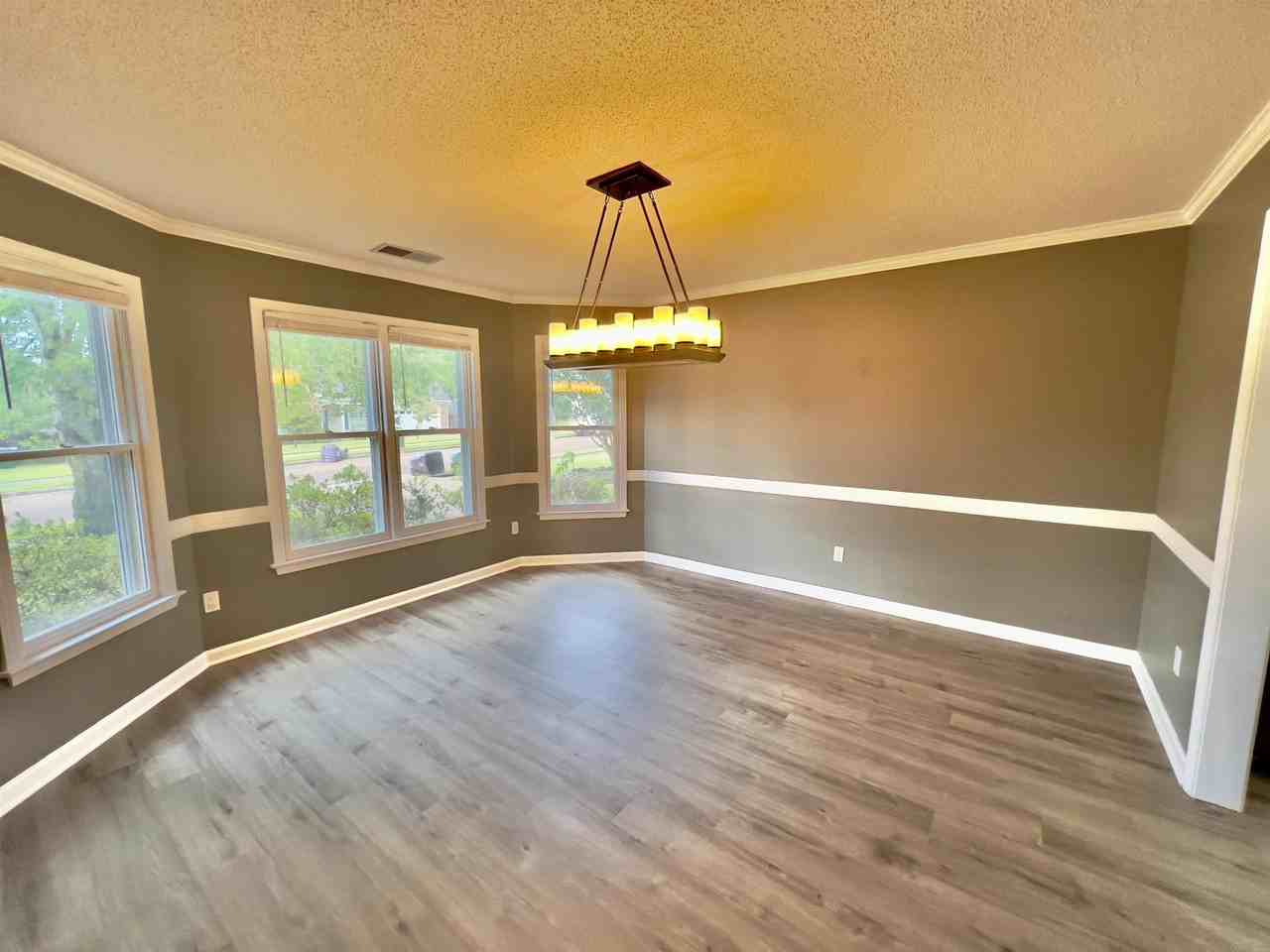 545 Wilkes Cv - Photo 7 of 20