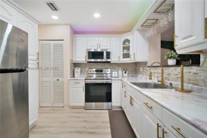 featured image of 951 Nw 148th St