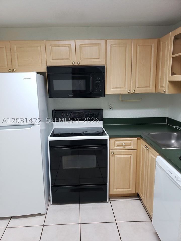 9310 Fontainebleau Blvd #112 - Photo 3 of 12