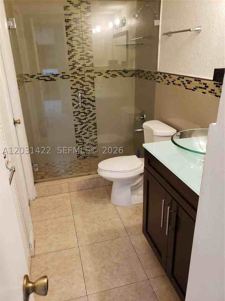 9310 Fontainebleau Blvd #112 - Photo 5 of 12