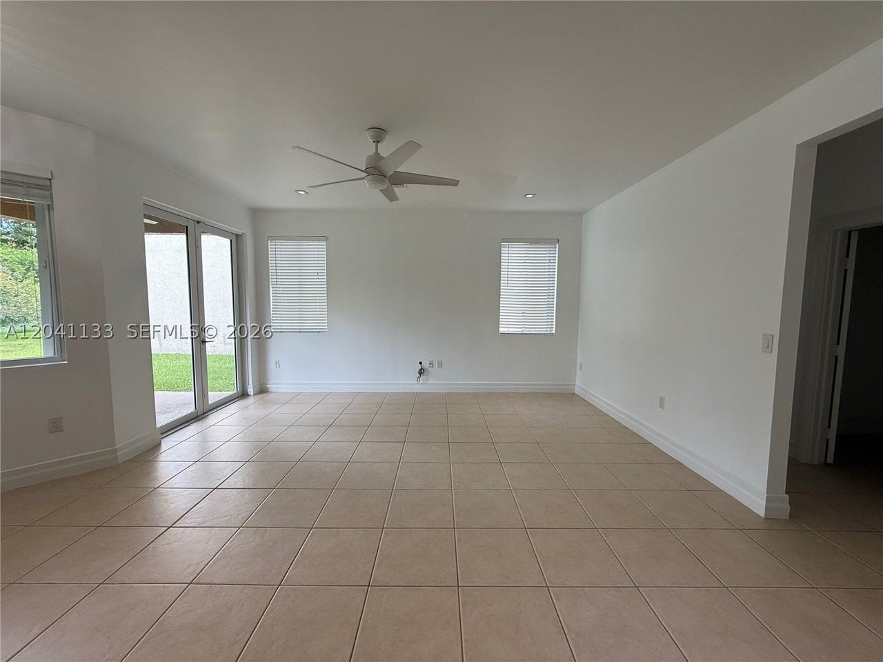 1926 Se 23rd Ct #1926 - Photo 5 of 16