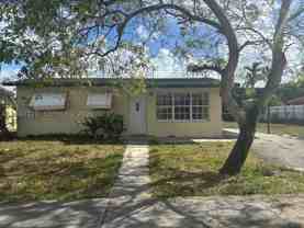 7820 Nw 175th St #2 - Photo 1 of 1
