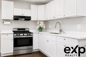 featured image of 24 Tracey St #1