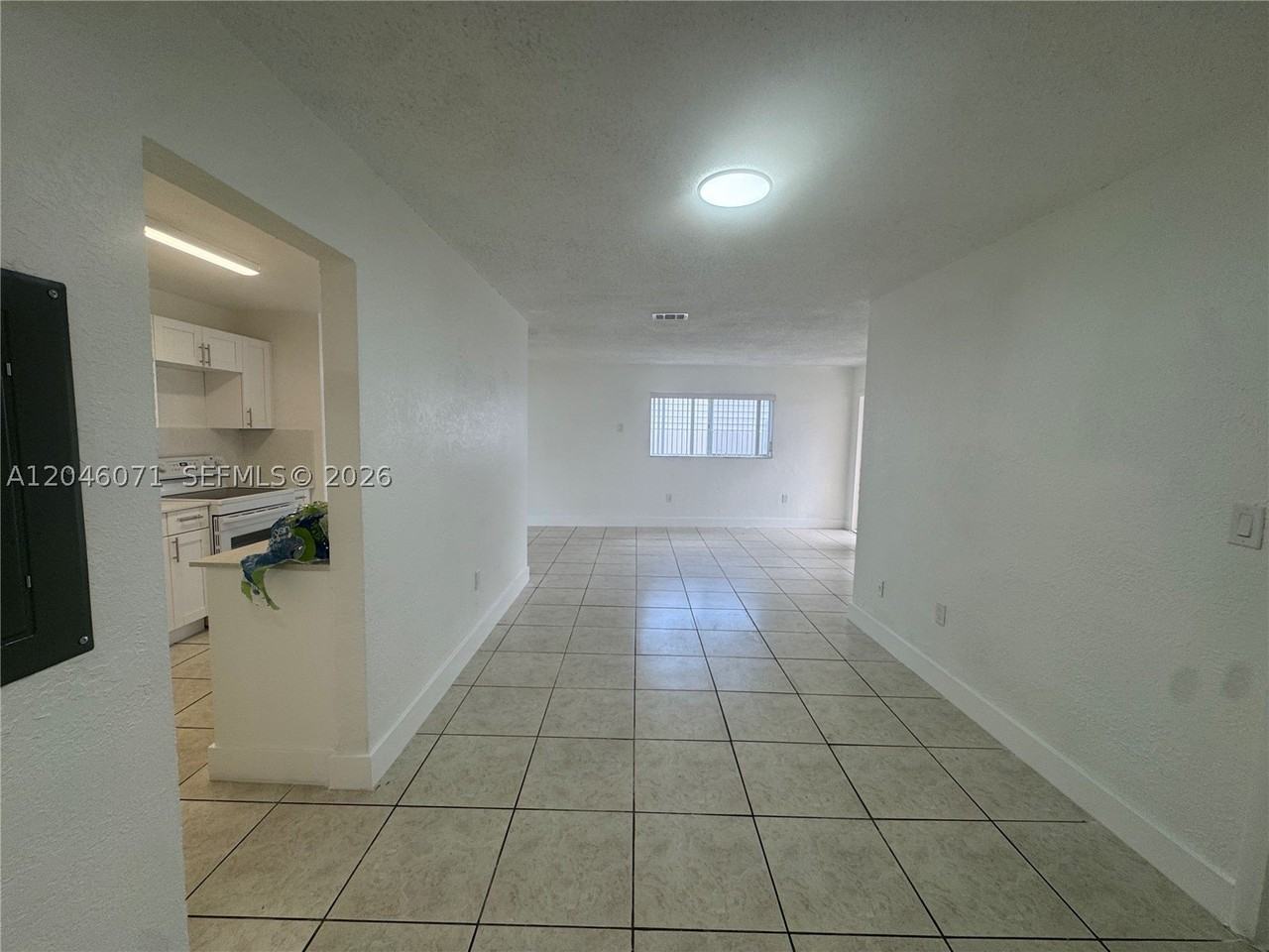 3810 Sw 89th Ave #3810 - Photo 4 of 16