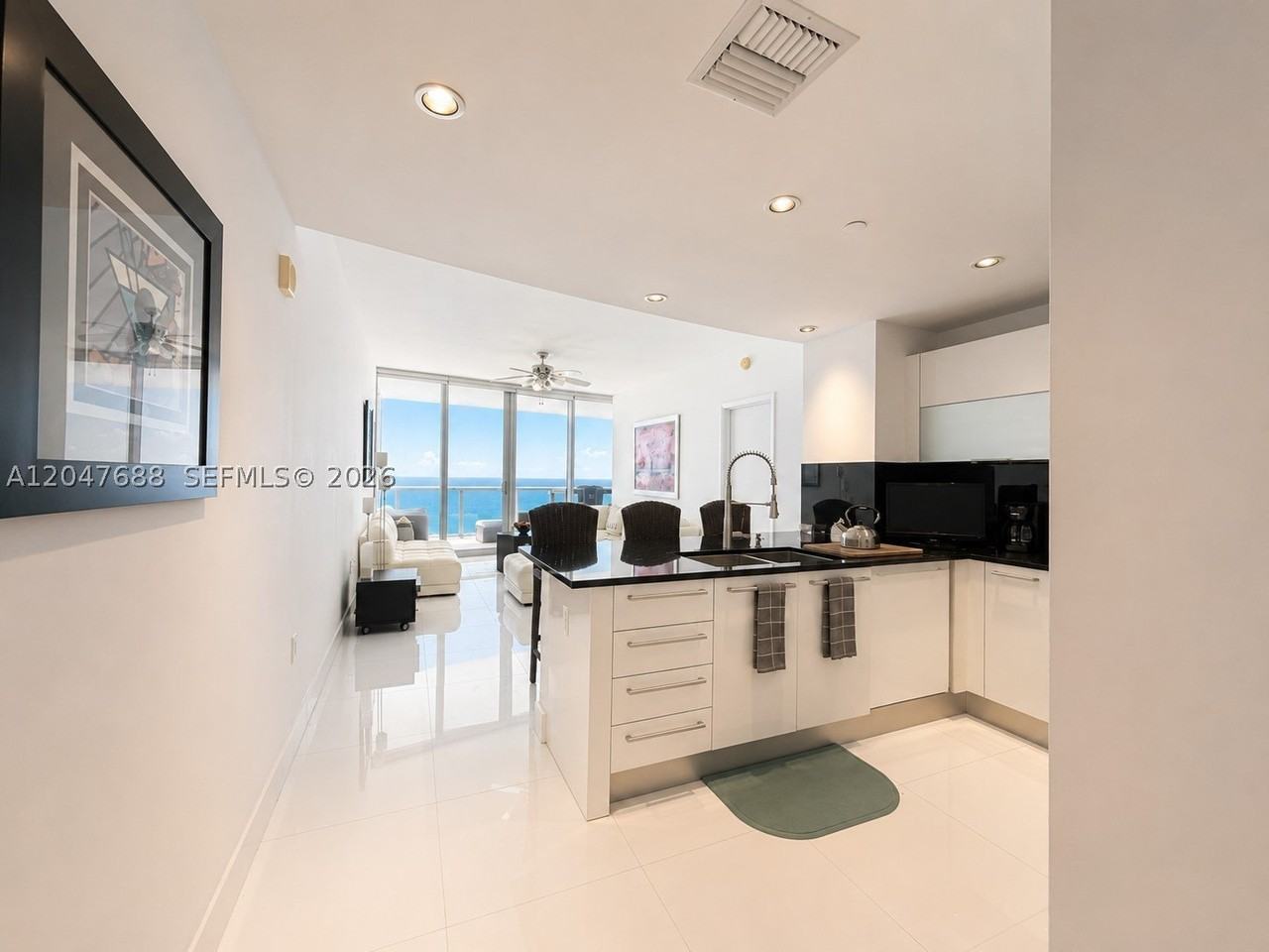 17121 Collins Ave #1602 - Photo 6 of 21