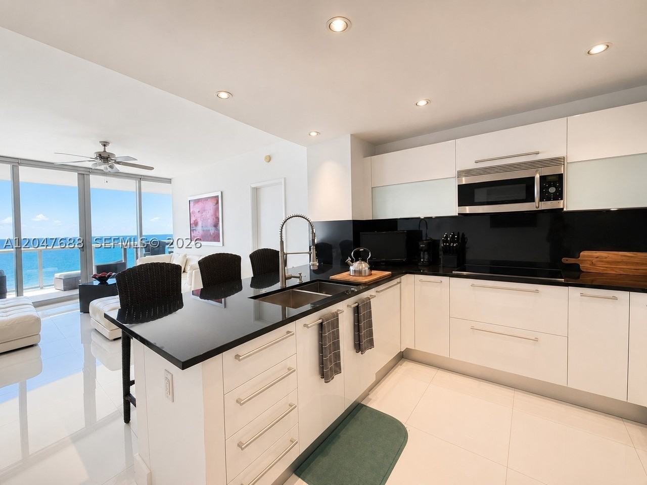 17121 Collins Ave #1602 - Photo 7 of 21