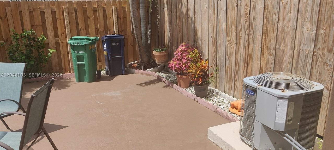 14063 Sw 177th St - Photo 6 of 10