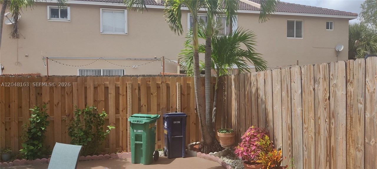 14063 Sw 177th St - Photo 7 of 10