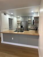featured image of 10425 Sw 112th Ave #215