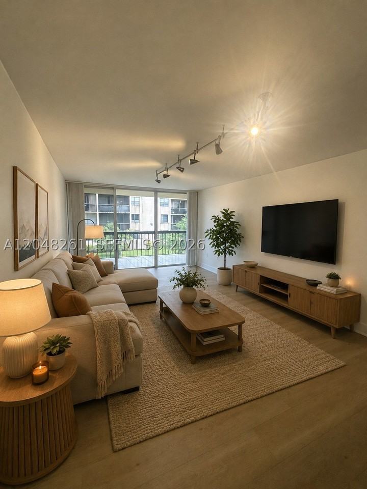 10425 Sw 112th Ave #215 - Photo 6 of 22