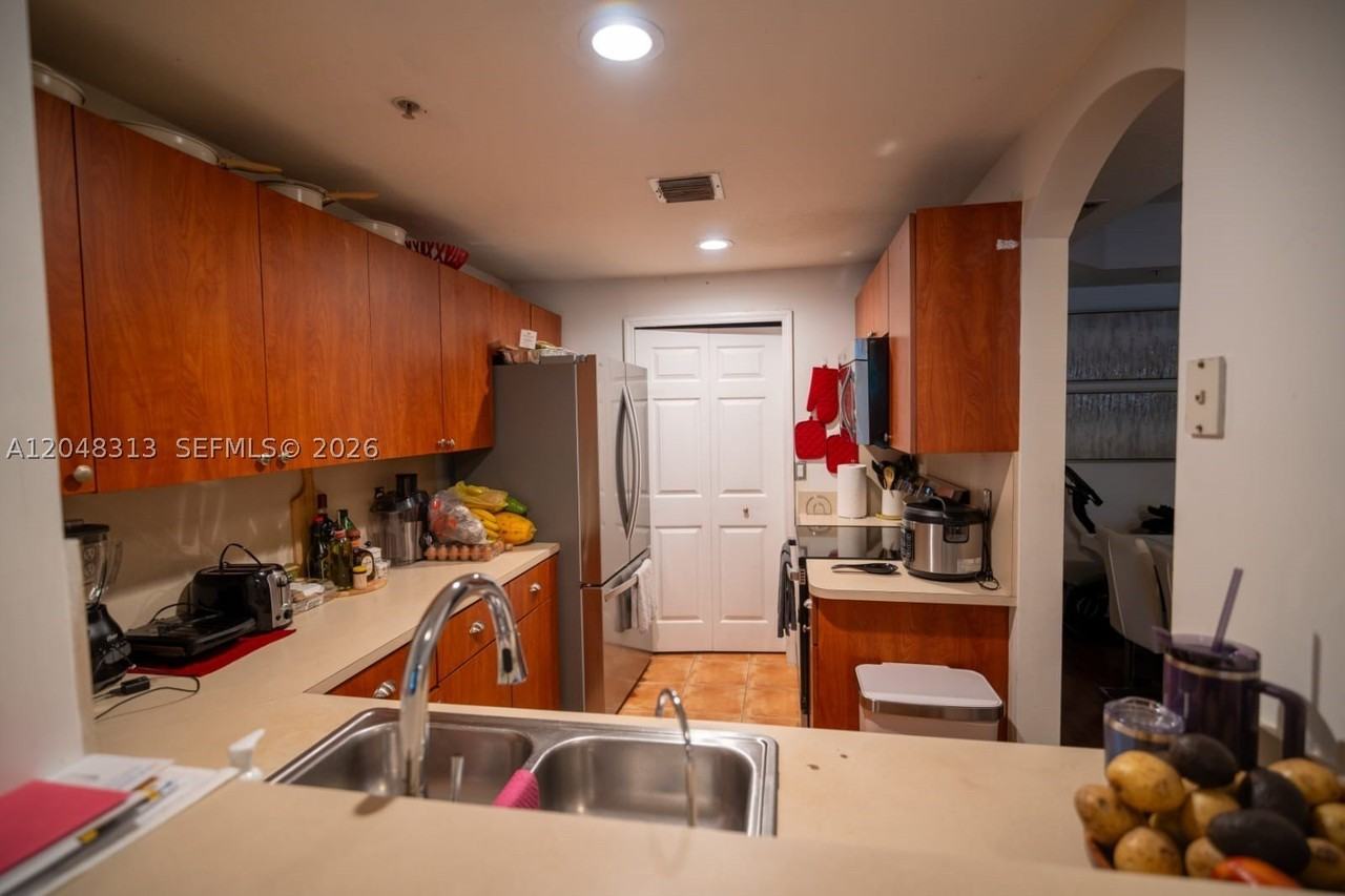6520 Nw 114th Ave #1626 - Photo 3 of 32