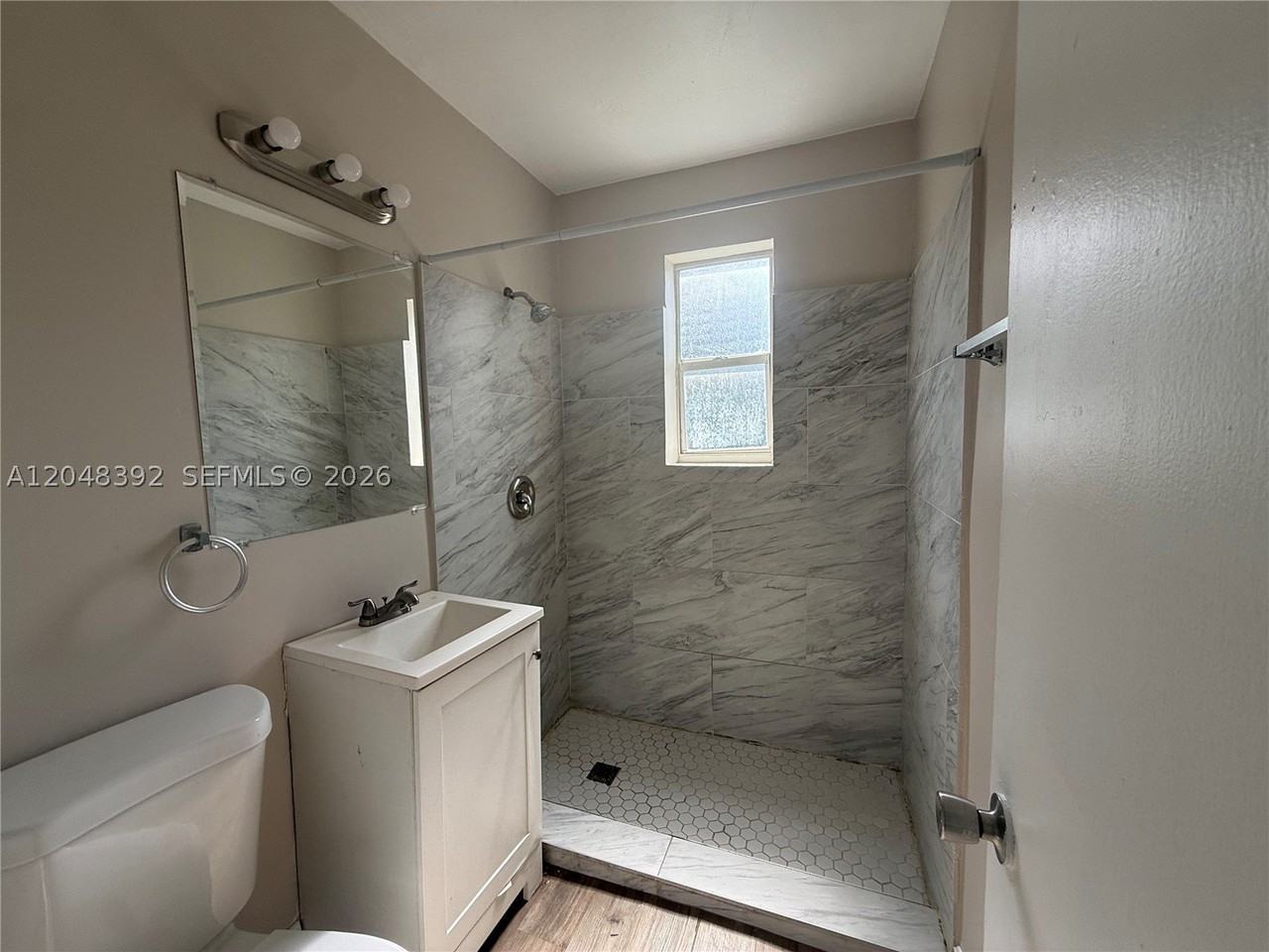 6901 Nw 8th Ave #9 - Photo 6 of 9