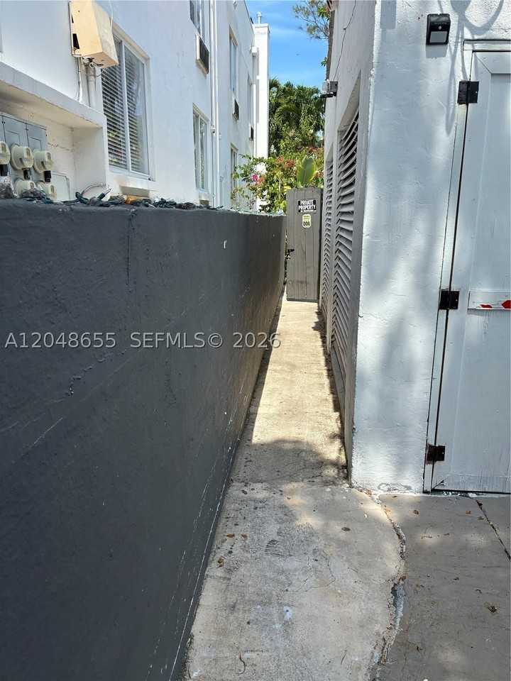 7929 Abbott Ave #NE - Photo 3 of 12