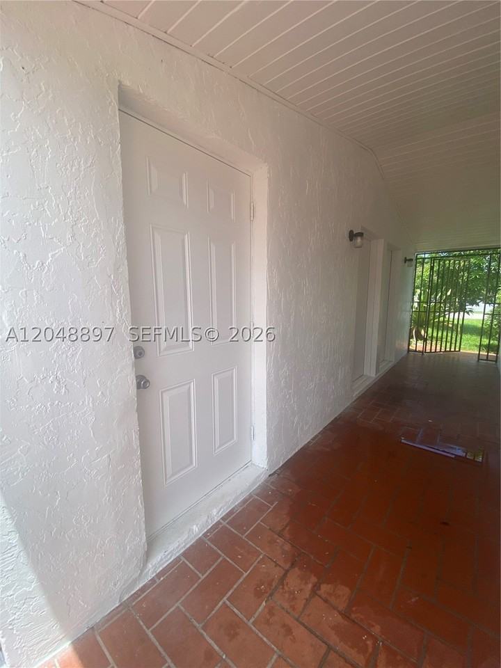 15130 Tyler St #BACK - Photo 3 of 10