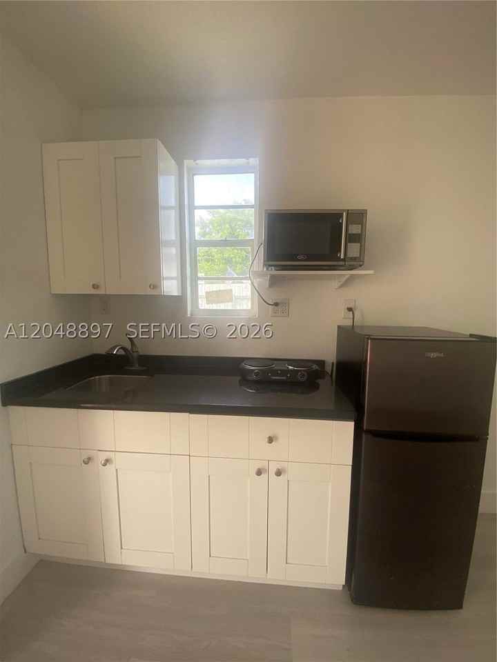 15130 Tyler St #BACK - Photo 7 of 10