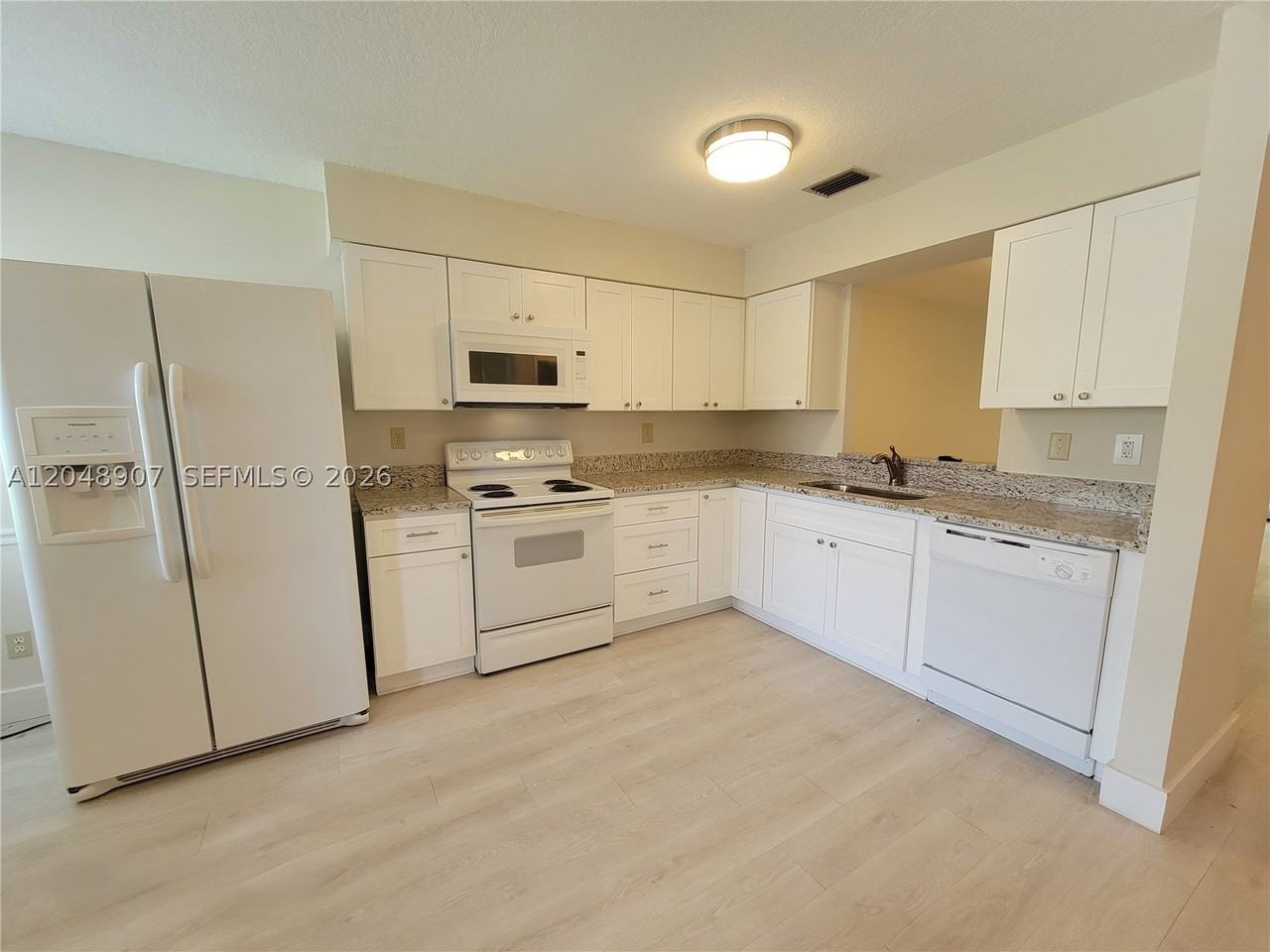 6014 Indrio Rd #3 - Photo 4 of 27
