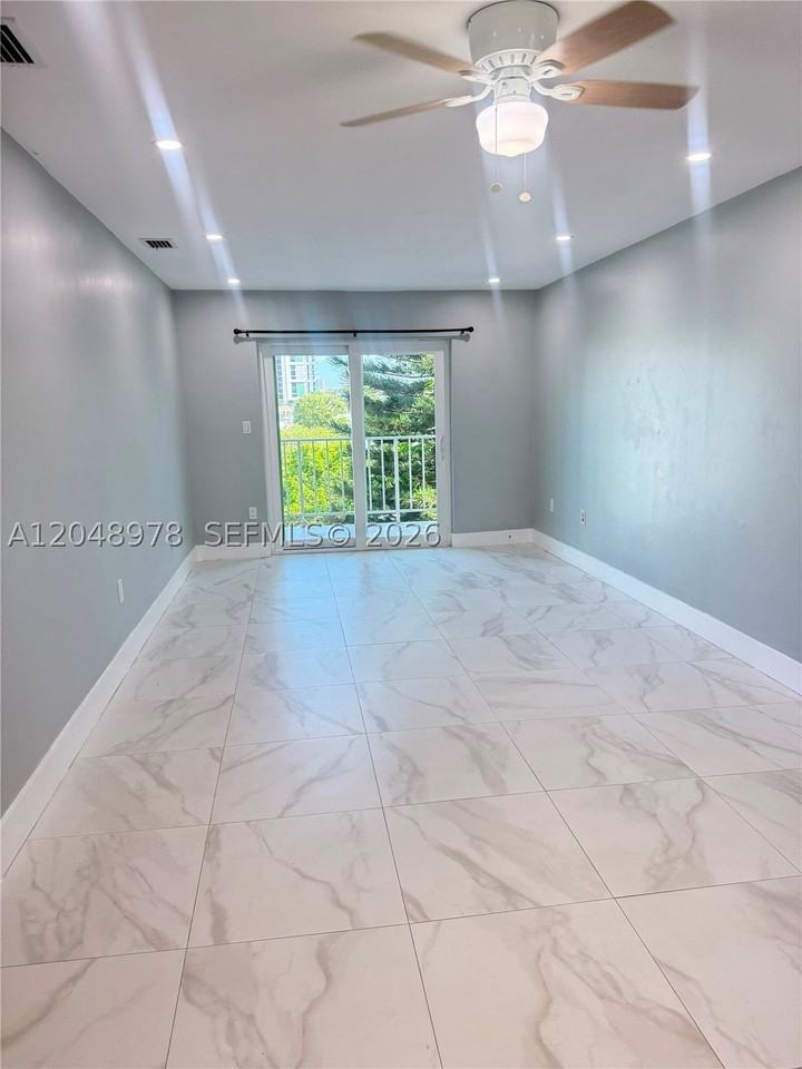 453 Sw 2nd St #306C - Photo 3 of 15