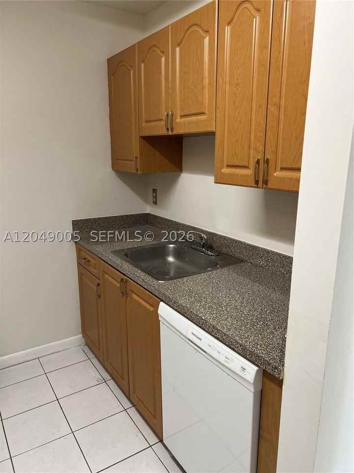 2982 Nw 55th Ave #1B - Photo 2 of 17
