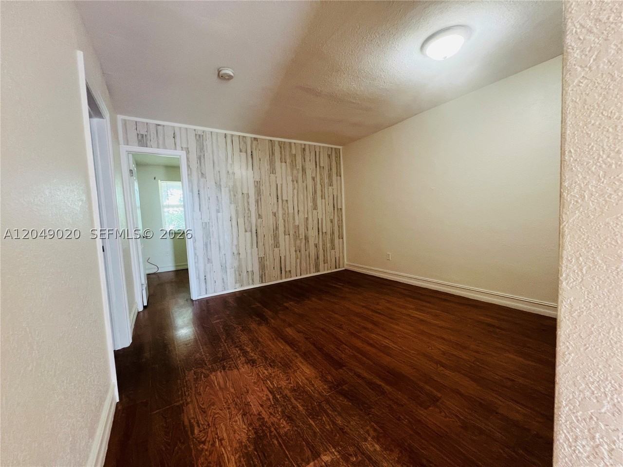 2050 N Douglas Rd #208 - Photo 7 of 22