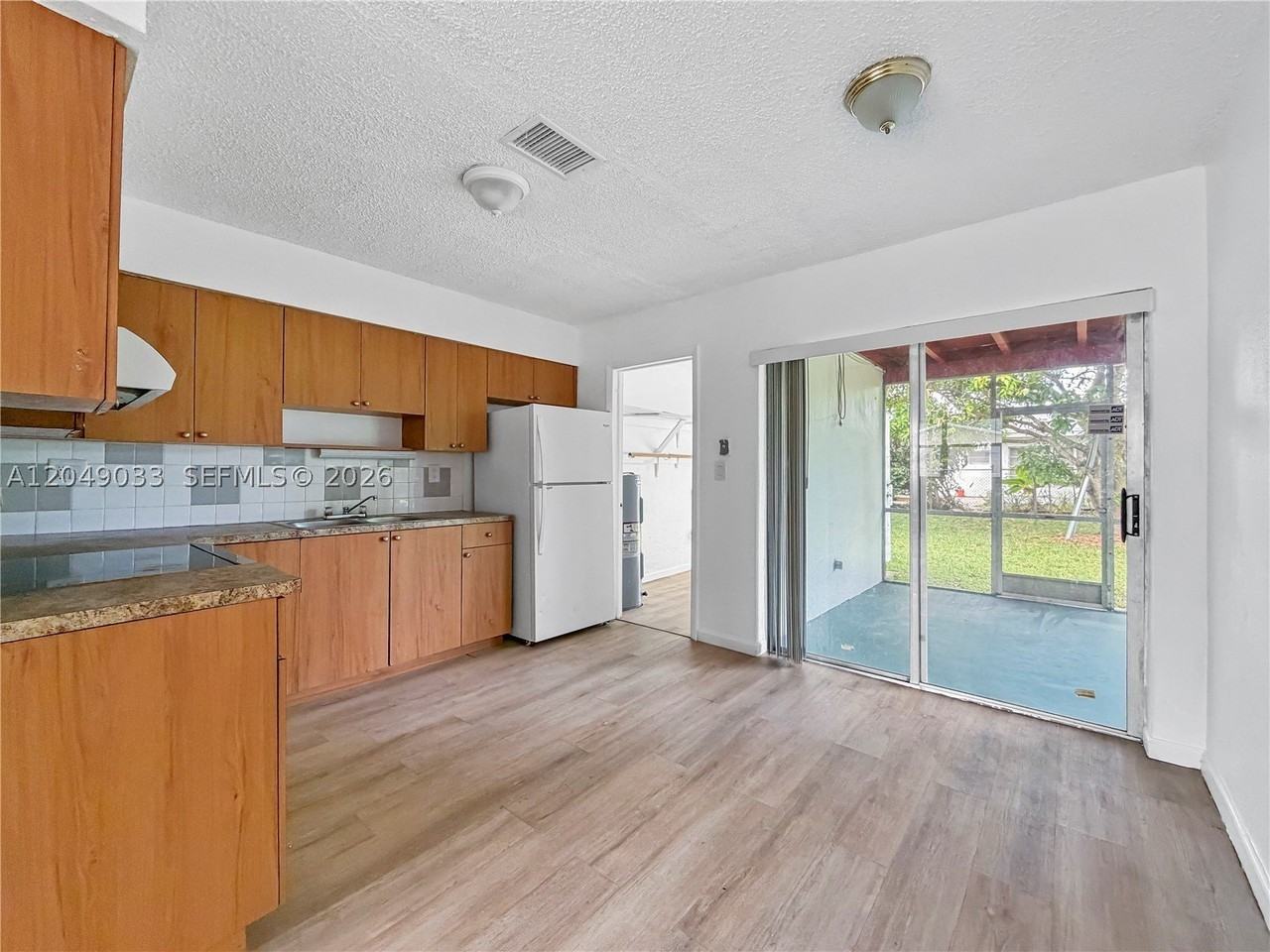 1725 Nw 54th Ter #1725 - Photo 6 of 14