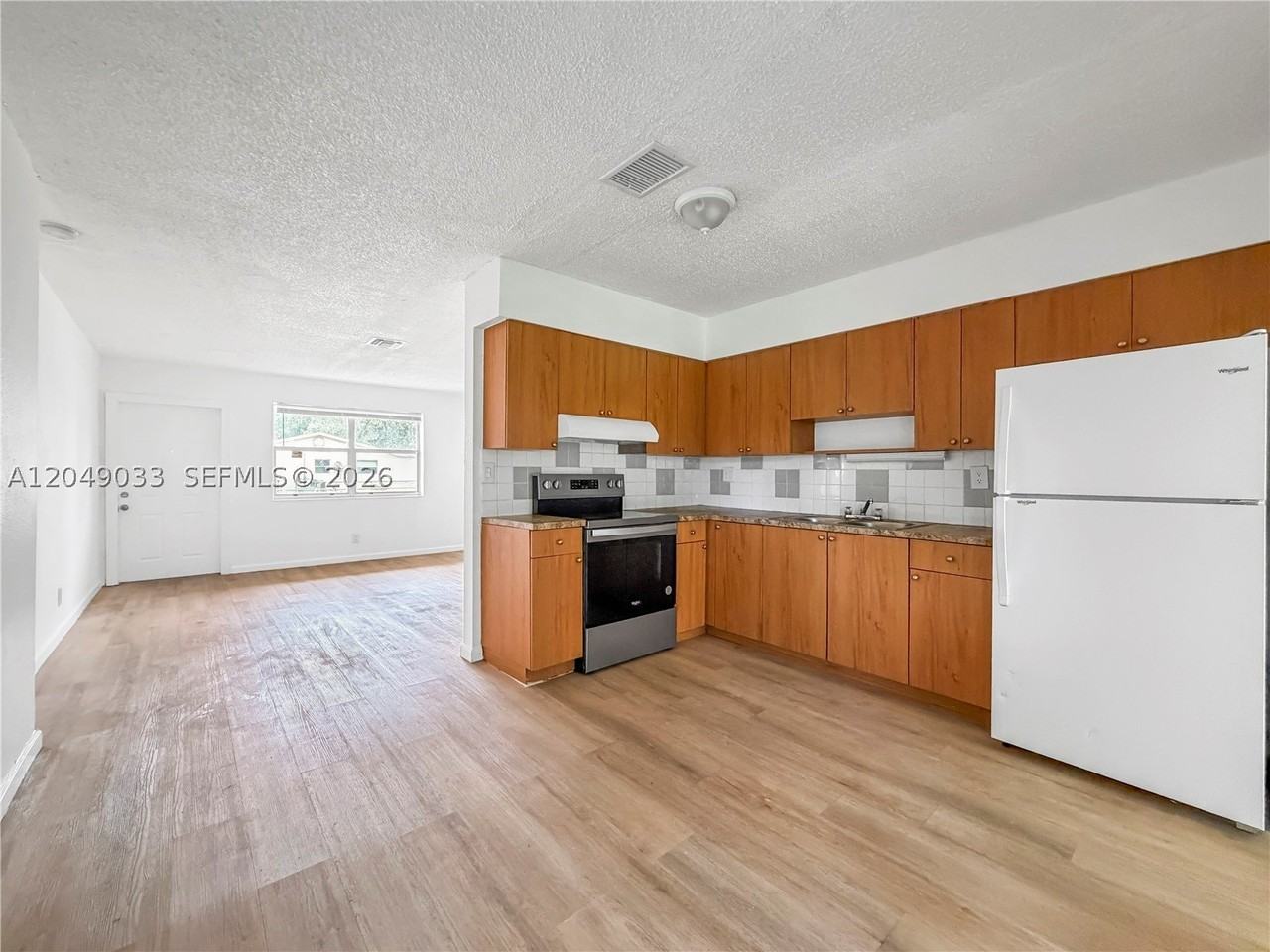 1725 Nw 54th Ter #1725 - Photo 7 of 14
