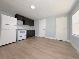 1825 Mckinley St #1-2 - Photo 1 of 1