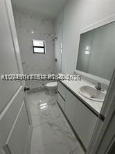 1717 Nw 70th St - Photo 5 of 10