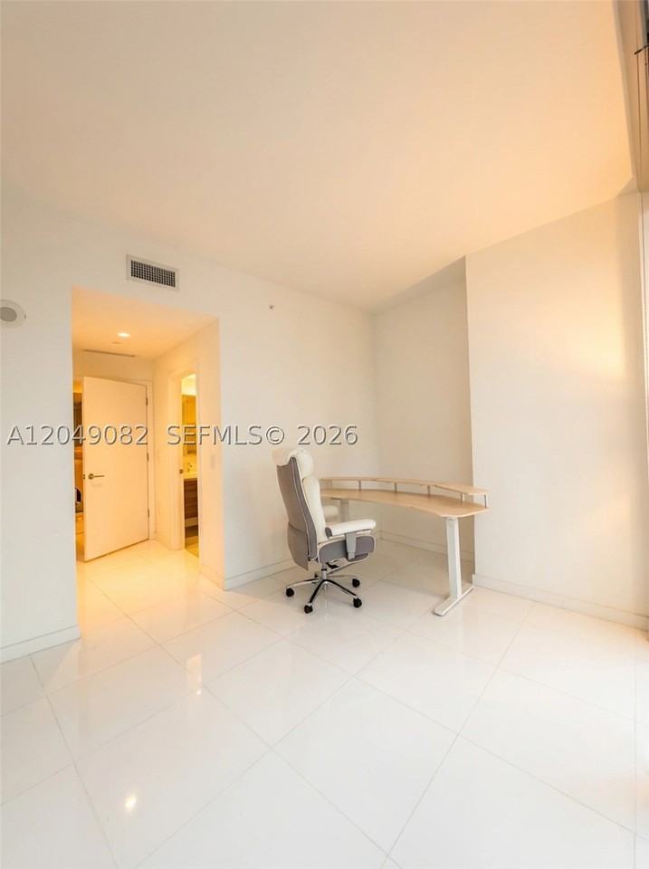 851 Ne 1st Ave #2301 - Photo 4 of 25