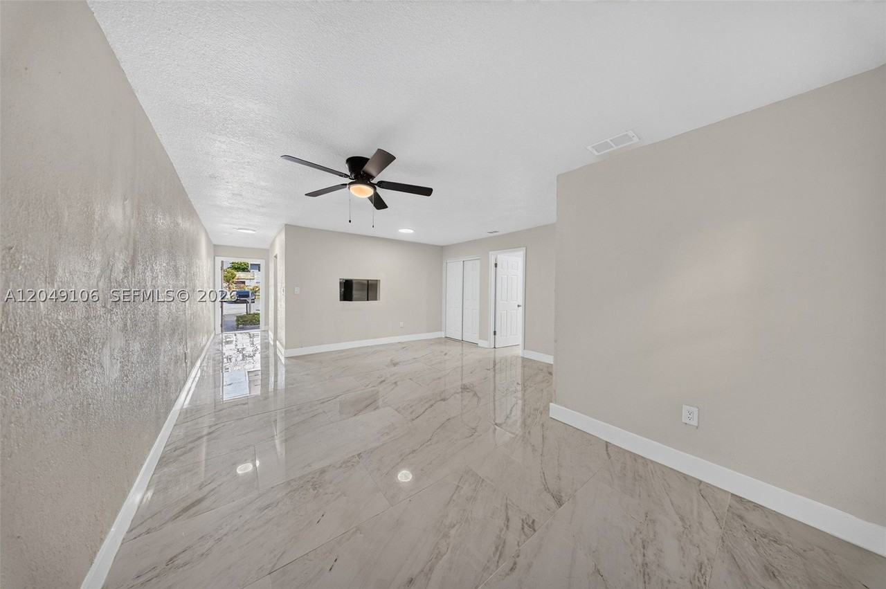 3856 Nw 207th Street Rd #0 - Photo 5 of 21