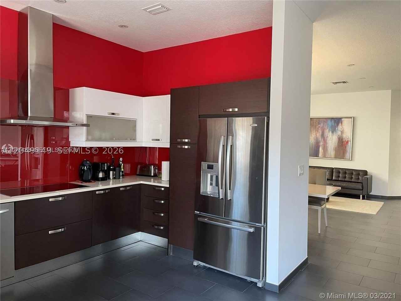 10933 Nw 73rd Ter - Photo 2 of 40