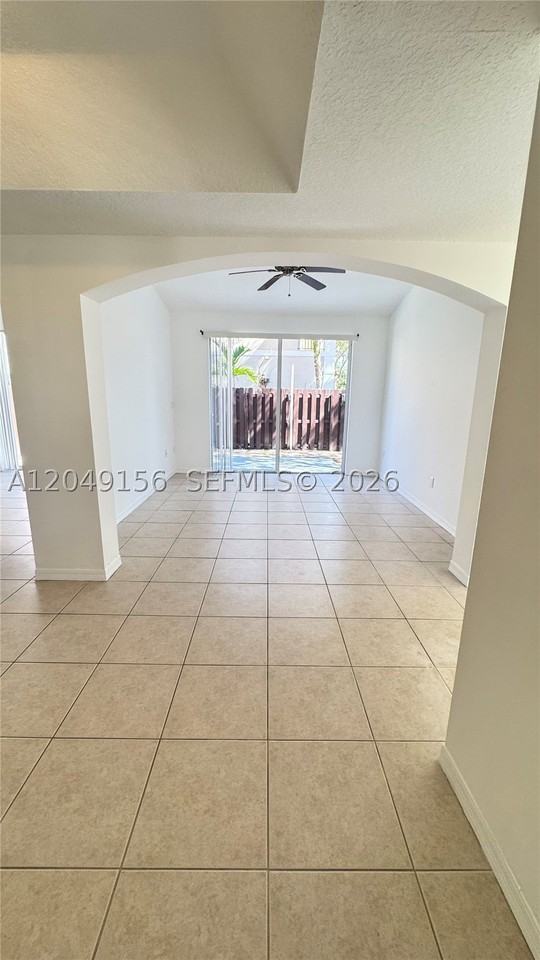 8337 Nw 142nd St #8337 - Photo 7 of 40