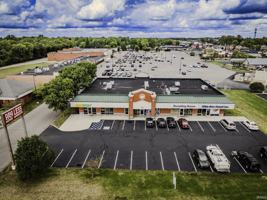 featured image of 2902 W White River Blvd