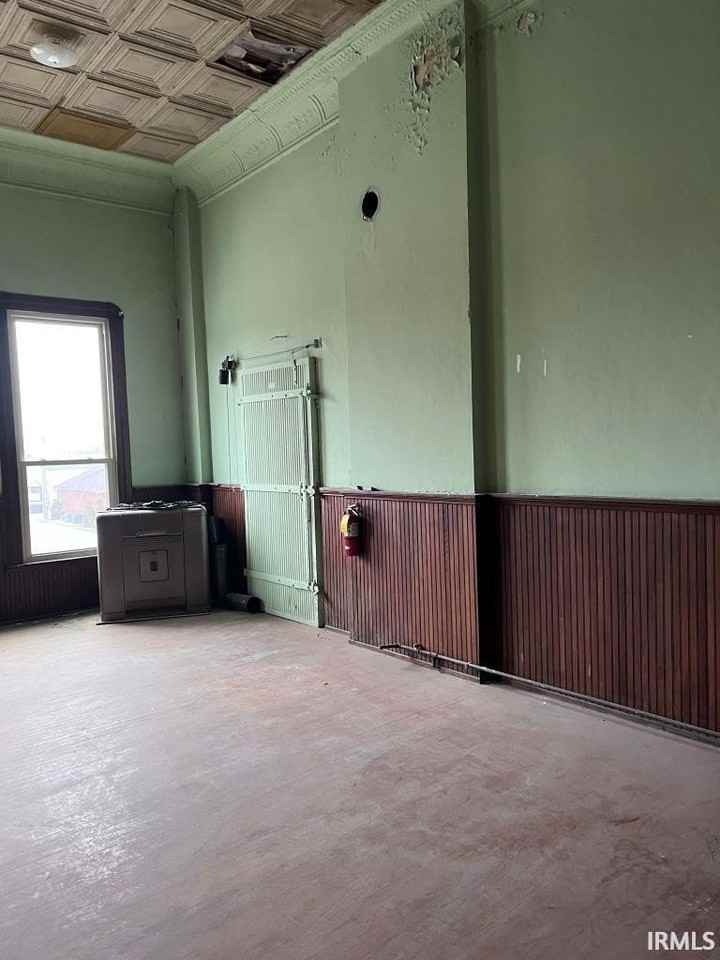 28 N Washington St - Photo 5 of 11